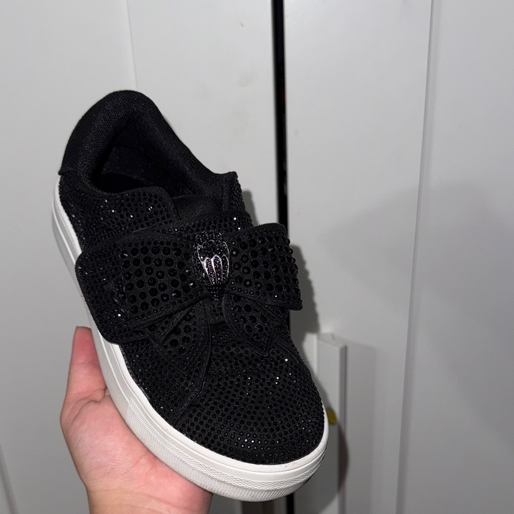 Kurt Geiger Girls Black and White Sneakers